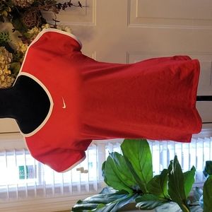 Nike Team Fit Dry red white V neck cap sleeve 92% polyester 8% spandex Med EUC…